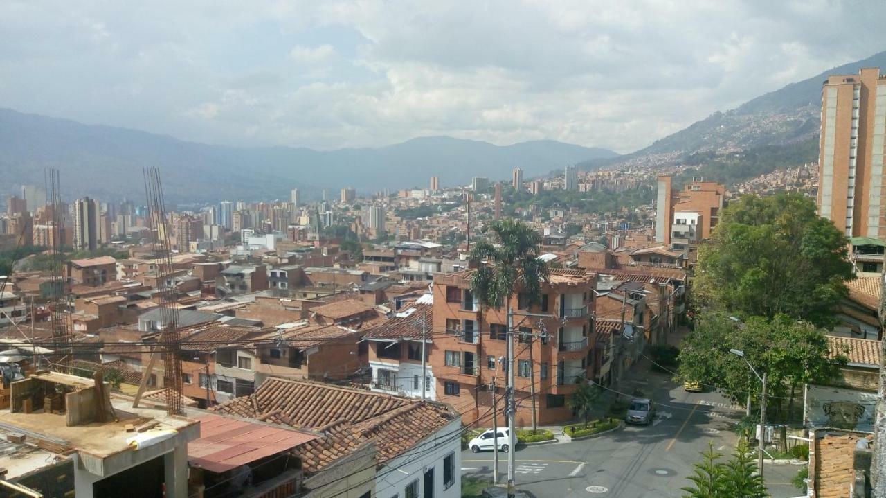 Habitacion Cerca Al Centro Medellin Ngoại thất bức ảnh